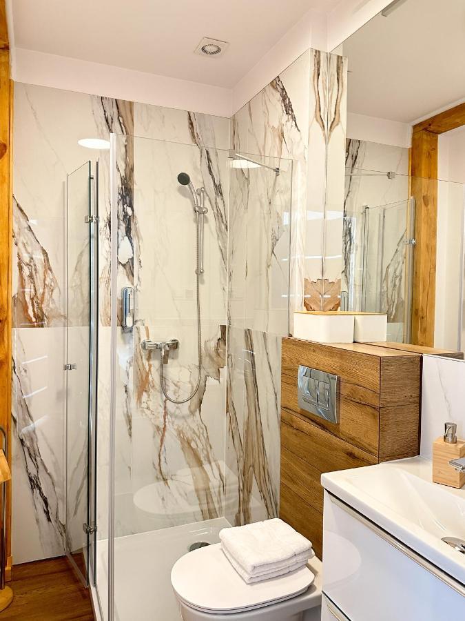 Nowy Dwór Mazowiecki Dmk Oak Studio Near Warsaw-Modlin Airport מראה חיצוני תמונה